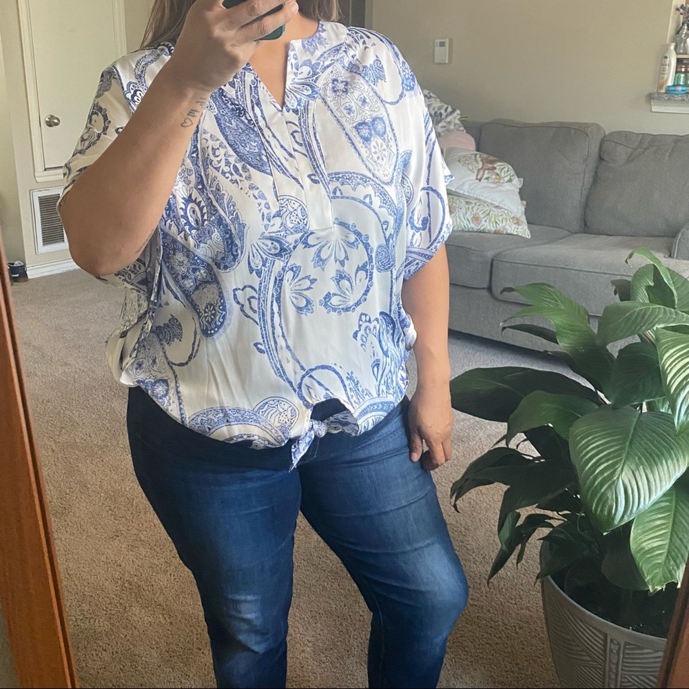 CHICO’S Paisley dressy shirt